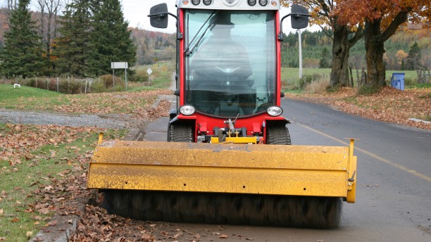 Front-Mounted Mechanical Sweeper Attachment