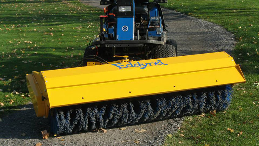 Eddynet Front Mounted Mechanical Sweeper for 25hp Tractors